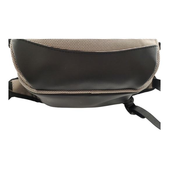 Tumi T2 Ballistic Black Gray Multi Compartment Travel Backpack Waist Carry Bag ; - Picture 8 of 15